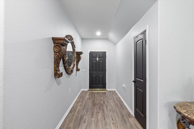 8704 Panadero DR, Austin, TX 78747