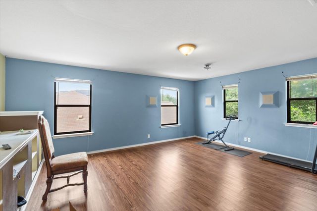 8704 Panadero DR, Austin, TX 78747