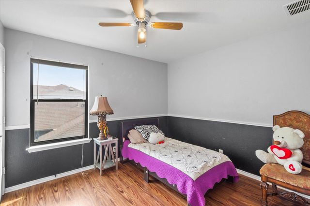 8704 Panadero DR, Austin, TX 78747