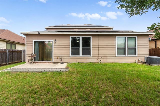 8704 Panadero DR, Austin, TX 78747