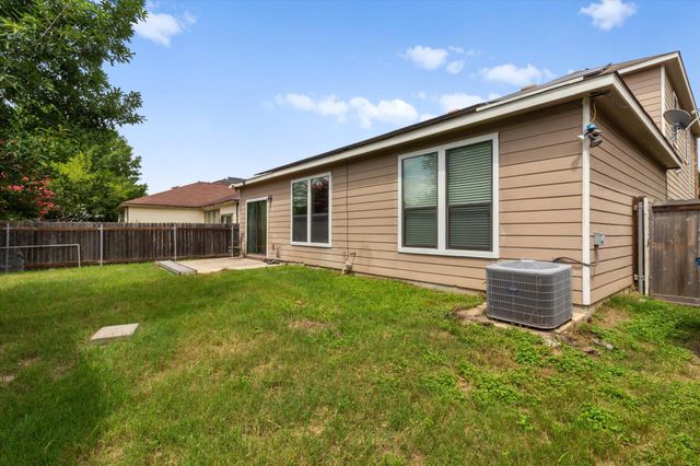 8704 Panadero DR, Austin, TX 78747