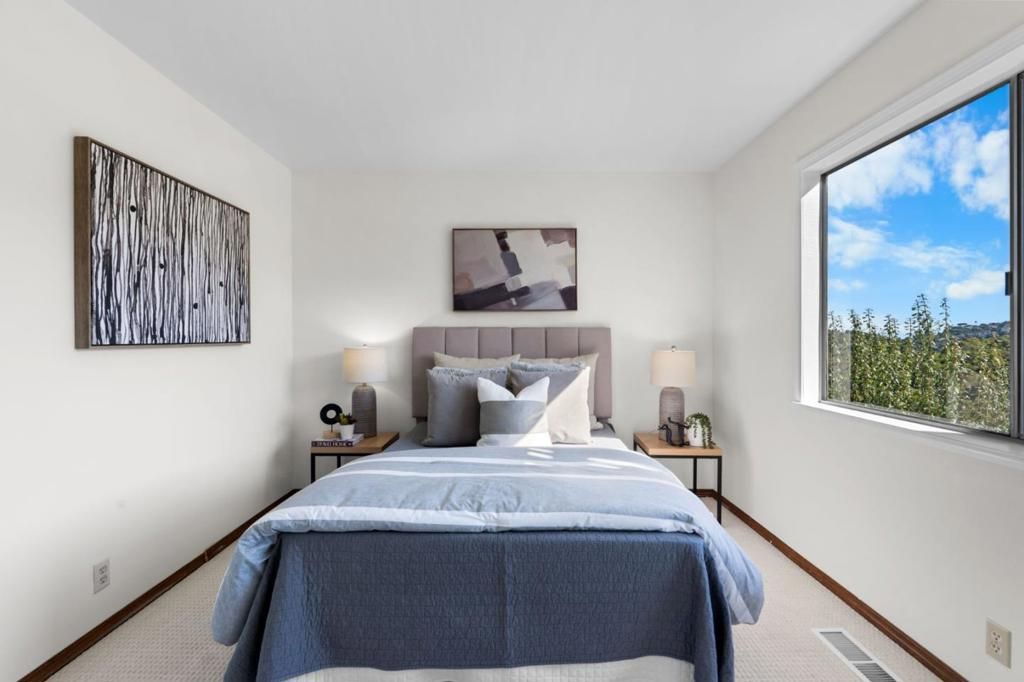 Image 22 of property listing at 4112 Marsten Avenue, Belmont, CA 94002