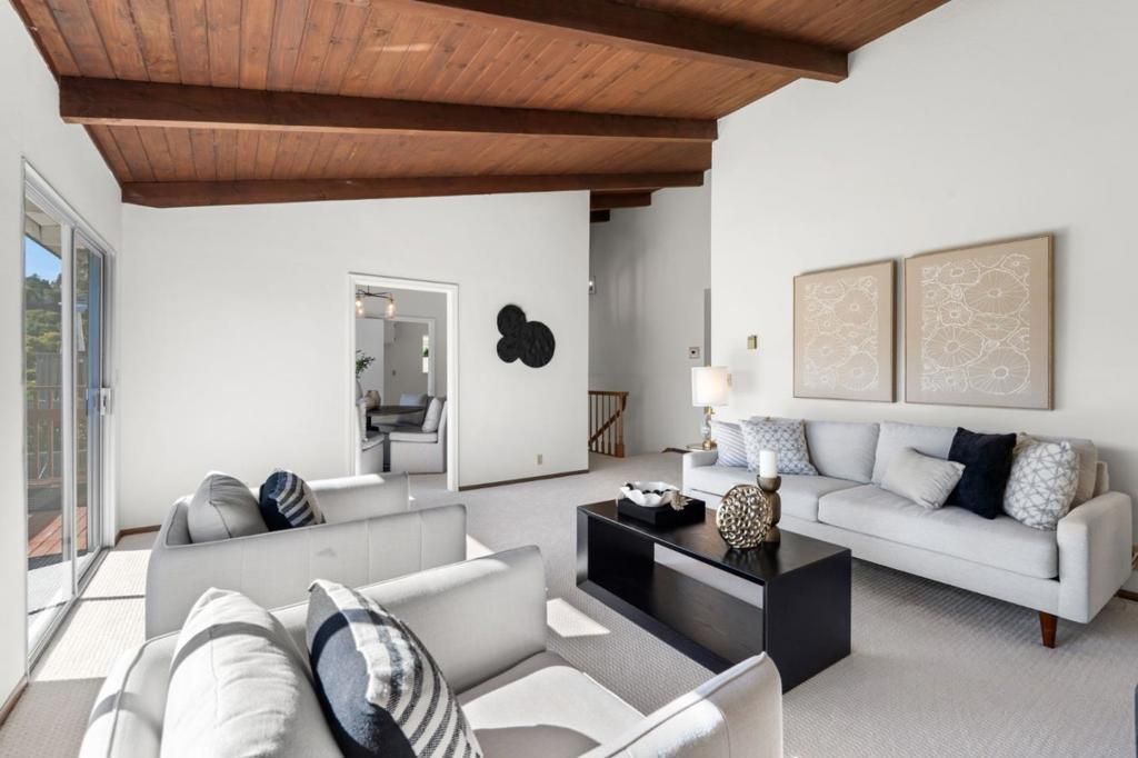 Image 4 of property listing at 4112 Marsten Avenue, Belmont, CA 94002