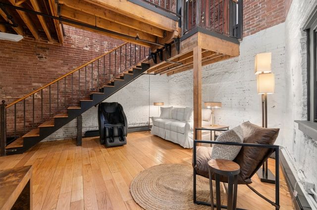 19 Stanhope Street 1A, Boston, MA 02116