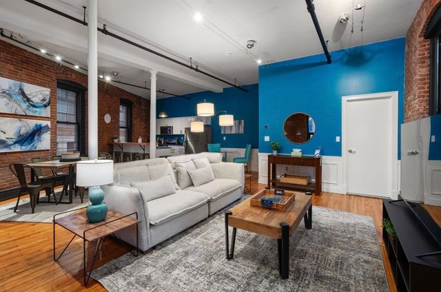 19 Stanhope Street 1A, Boston, MA 02116