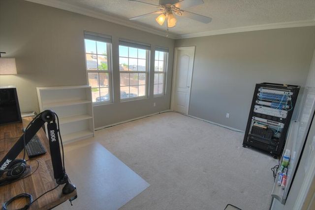 4704 Spring Vale Road NW, Albuquerque, NM 87114