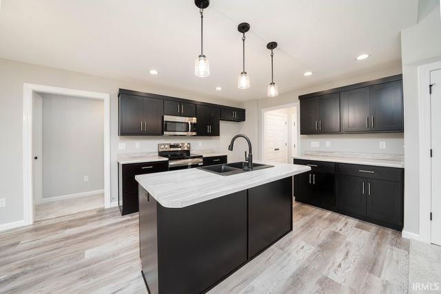 13541 Fringe Tree Trail, Fort Wayne, IN 46814