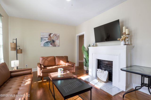 522 Taylor Street, Jackson, MS 39216