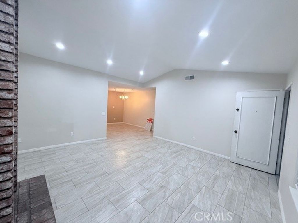 Image 6 of property listing at 2051 Sycamore Court, Ontario, CA 91764