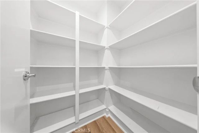 603 S LYON, Santa Ana, CA 92705