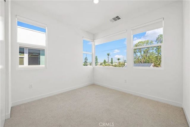 603 S LYON, Santa Ana, CA 92705
