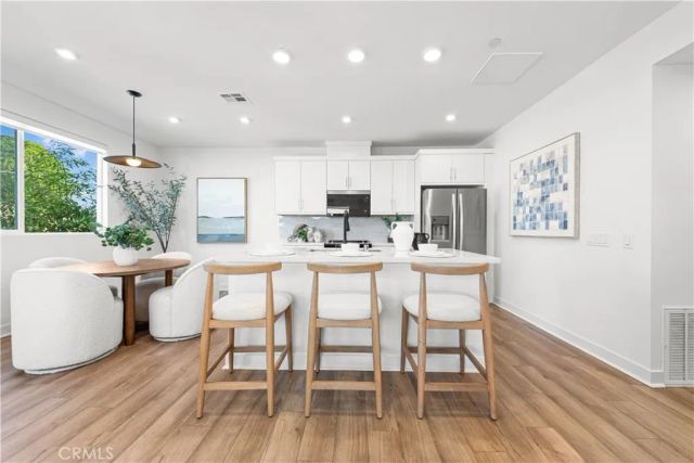 603 S LYON, Santa Ana, CA 92705