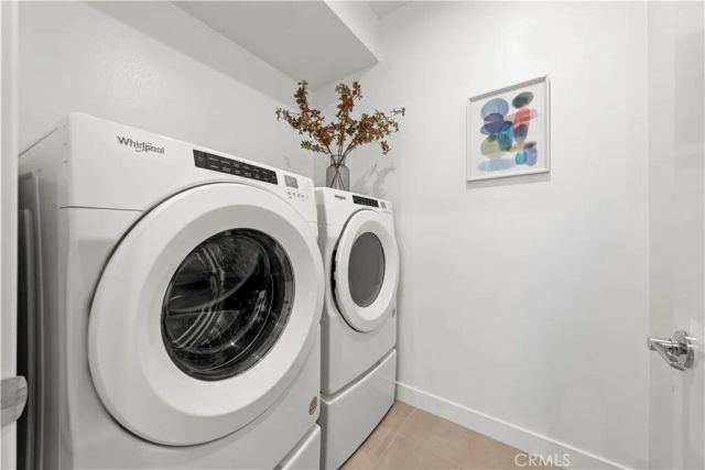 603 S LYON, Santa Ana, CA 92705