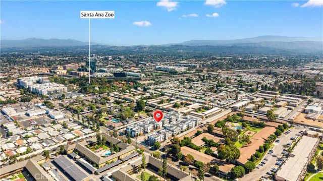 603 S LYON, Santa Ana, CA 92705