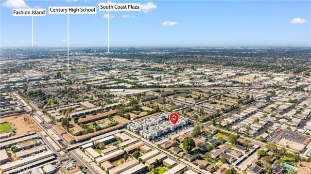 603 S LYON, Santa Ana, CA 92705