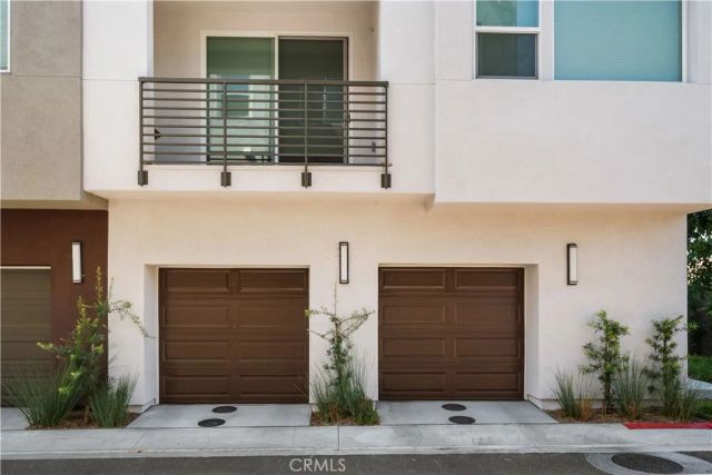 603 S LYON, Santa Ana, CA 92705