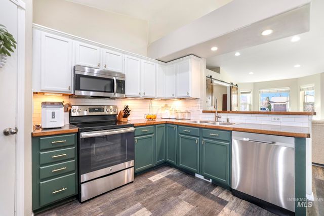 1030 Ballard Ln, Kimberly, ID 83341