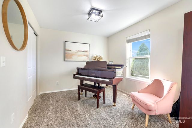 1030 Ballard Ln, Kimberly, ID 83341