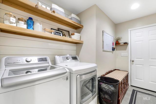 1030 Ballard Ln, Kimberly, ID 83341