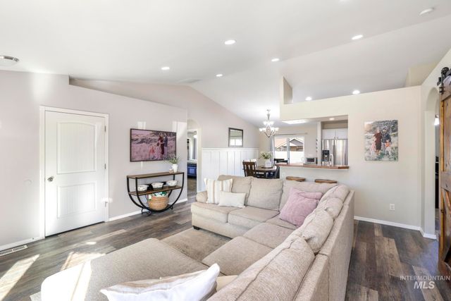 1030 Ballard Ln, Kimberly, ID 83341