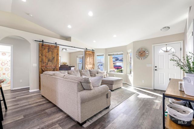 1030 Ballard Ln, Kimberly, ID 83341