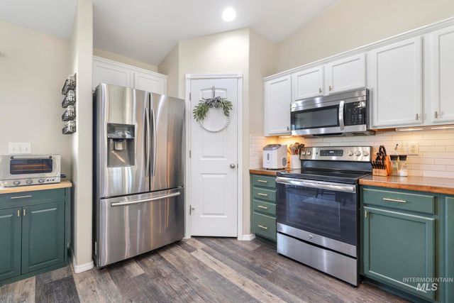 1030 Ballard Ln, Kimberly, ID 83341