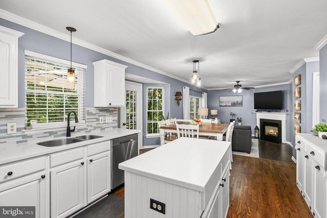 10203 N HAMPTON LN, Fredericksburg, VA 22408