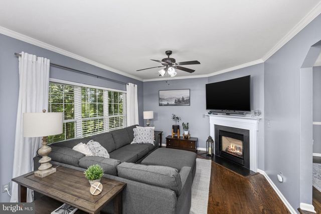 10203 N HAMPTON LN, Fredericksburg, VA 22408