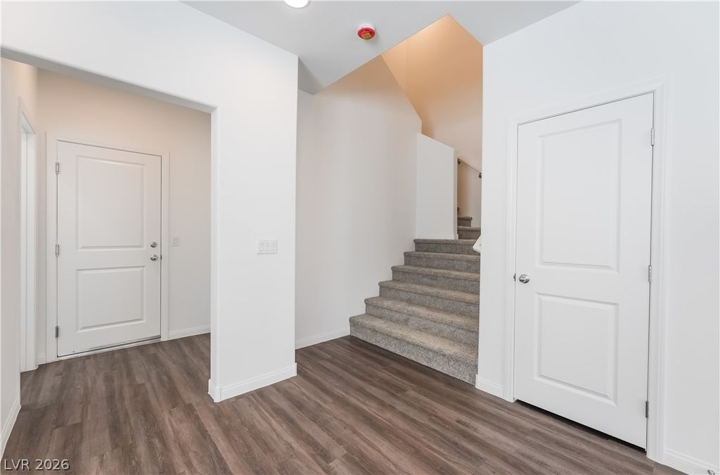 4254 Galaxy Gaze Avenue, Las Vegas, NV 89110 — photo 4
