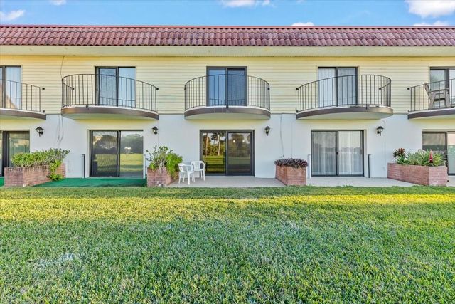 67 OCEAN PALM VILLA S 67, Flagler Beach, FL 32136