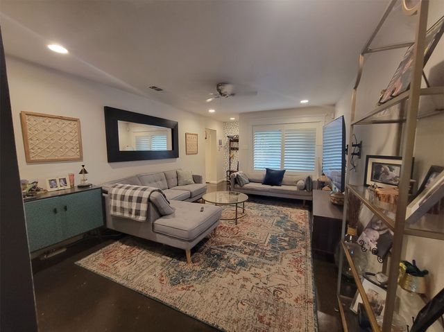 8530 Capri Drive, Dallas, TX 75238