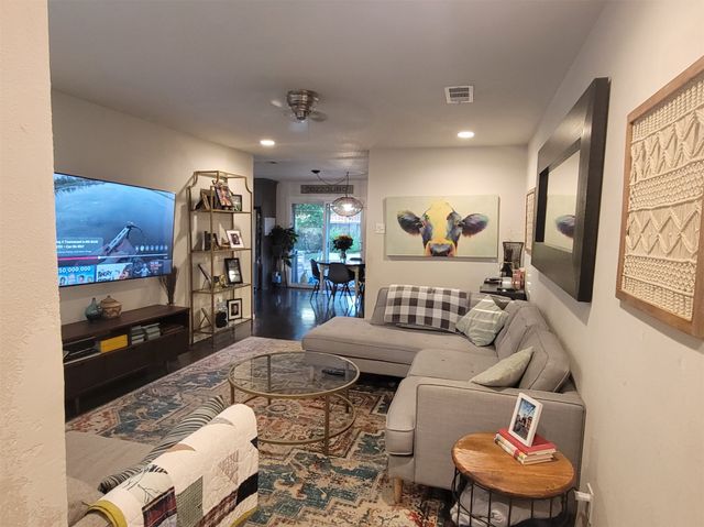 8530 Capri Drive, Dallas, TX 75238