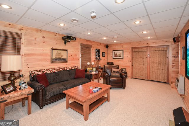 446 Pine Lane, Mineral Bluff, GA 30559