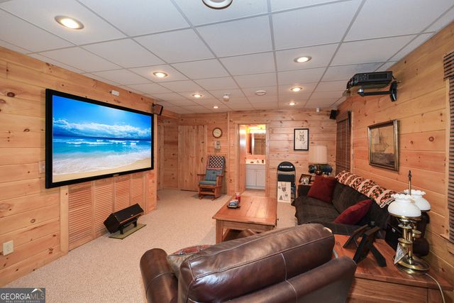 446 Pine Lane, Mineral Bluff, GA 30559