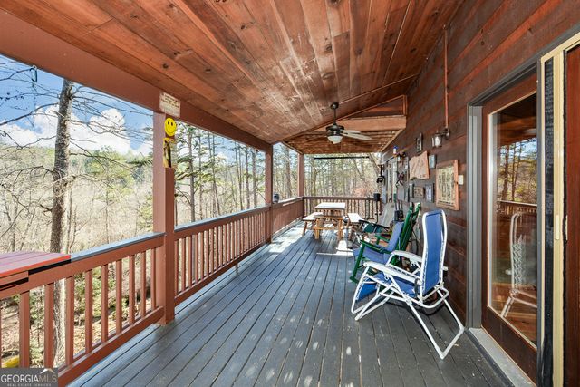 446 Pine Lane, Mineral Bluff, GA 30559