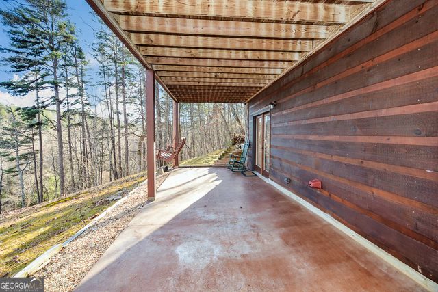 446 Pine Lane, Mineral Bluff, GA 30559