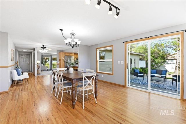 11842 W Tioga St, Boise, ID 83709
