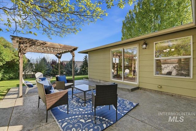 11842 W Tioga St, Boise, ID 83709