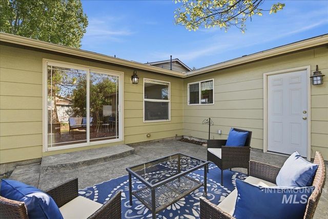 11842 W Tioga St, Boise, ID 83709