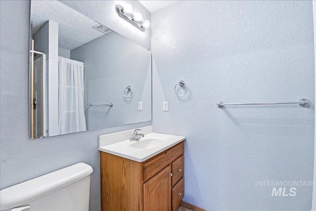 11842 W Tioga St, Boise, ID 83709