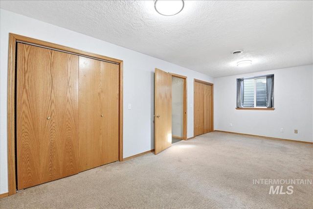11842 W Tioga St, Boise, ID 83709