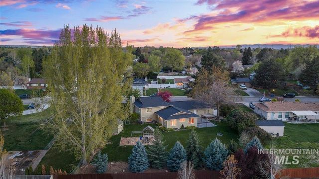11842 W Tioga St, Boise, ID 83709