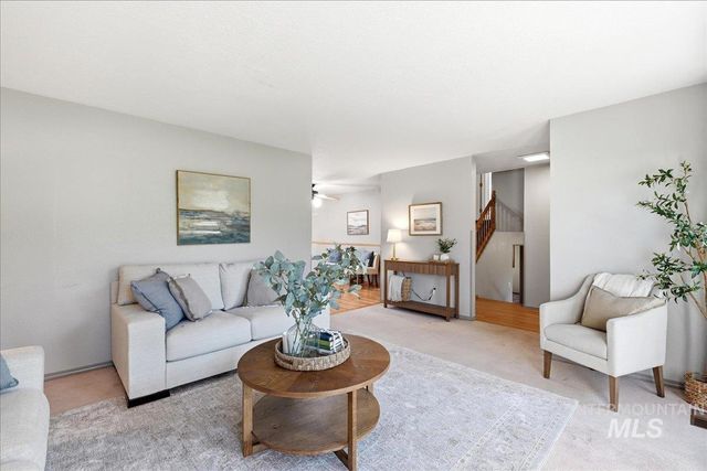 11842 W Tioga St, Boise, ID 83709