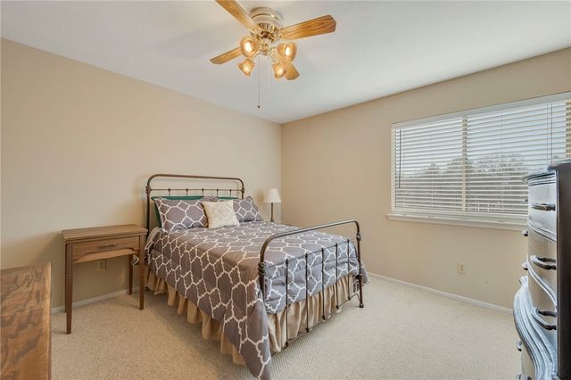 2800 Longmire 33, College Station, TX 77845
