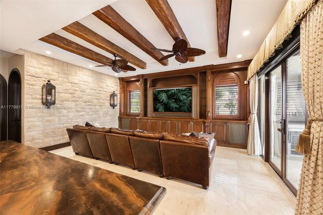 6016 Leonardo St, Coral Gables, FL 33146