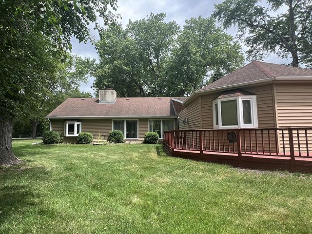 N15W27548 Pheasant LANE, Pewaukee, WI 53072