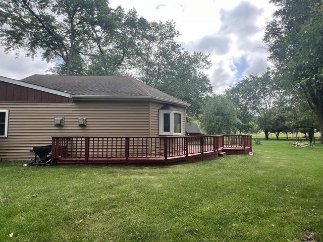 N15W27548 Pheasant LANE, Pewaukee, WI 53072