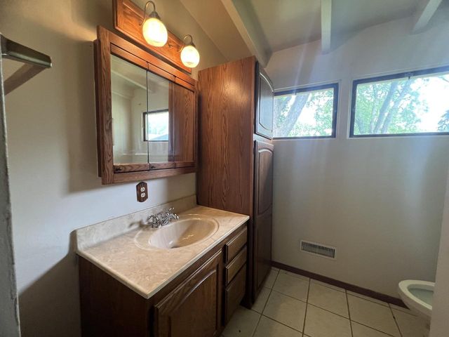 N15W27548 Pheasant LANE, Pewaukee, WI 53072