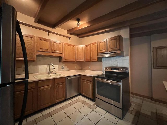 N15W27548 Pheasant LANE, Pewaukee, WI 53072