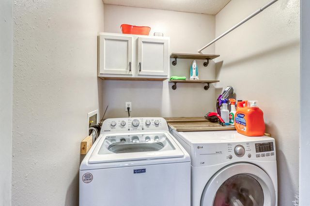 622 12TH Avenue E, West Fargo, ND 58078